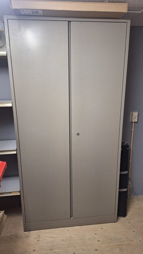 Metalen archiefkast