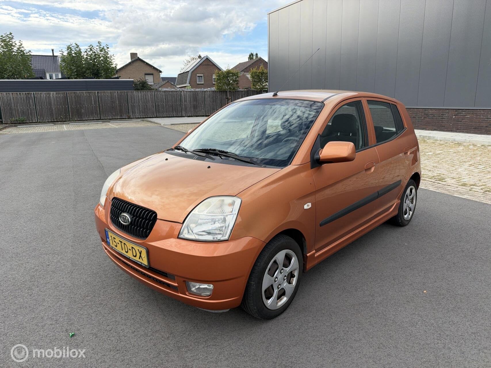 Kia Picanto 1.0 LXE Nieuwe Apk Weinig km, Auto's, Voorwielaandrijving, 400 kg, 61 pk, Origineel Nederlands
