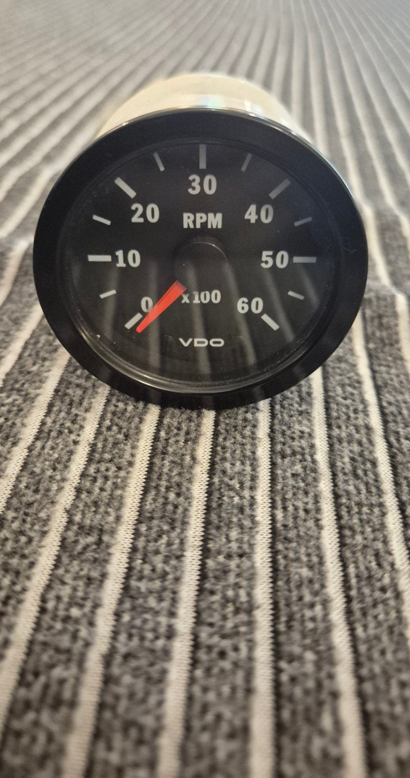 VDO Cockpit Vision Toerenteller (52 mm - 6.000 RPM), Ophalen of Verzenden, Gebruikt