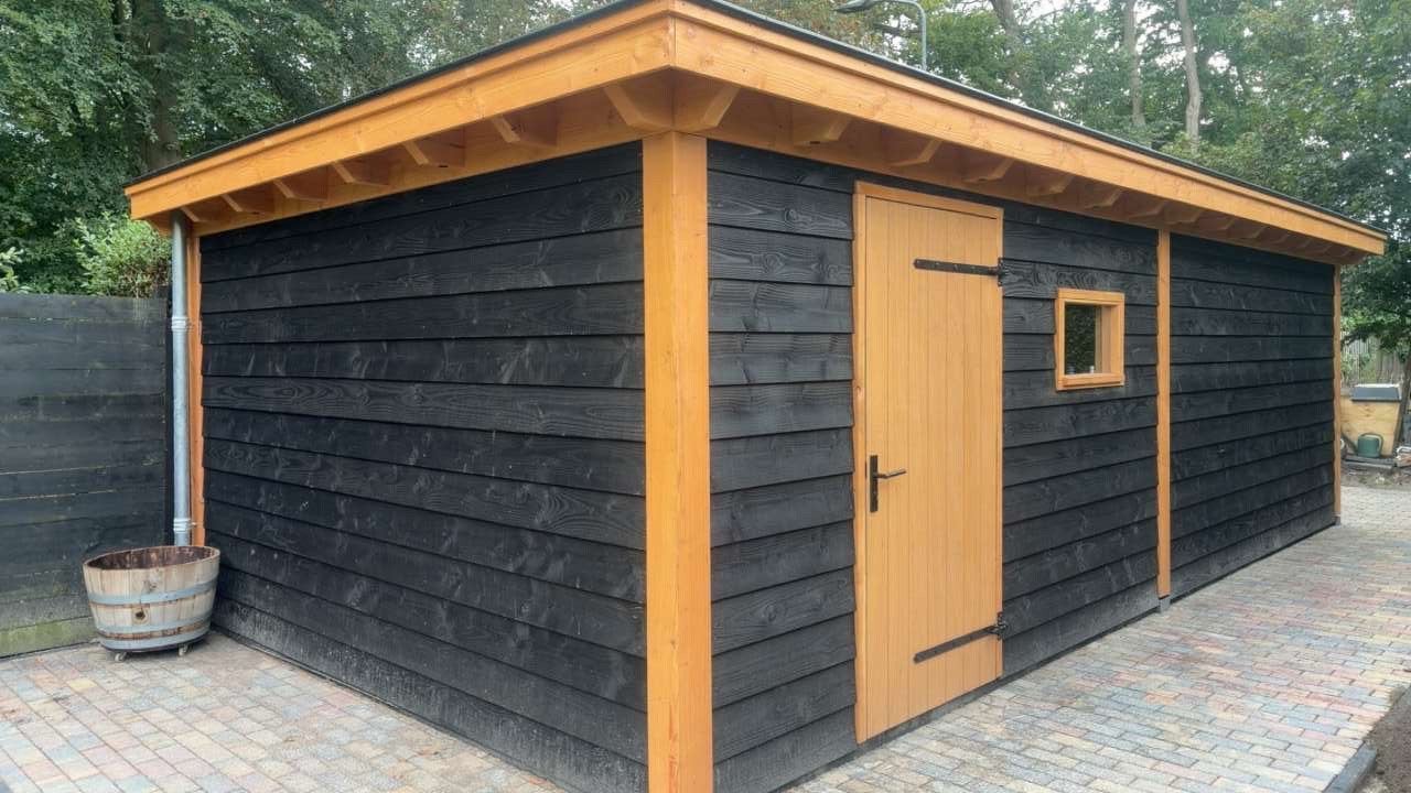 Timmerman aangeboden schutting Bestrating Twello & Omgeving, Ophalen of Verzenden, Zo goed als nieuw, Composiet