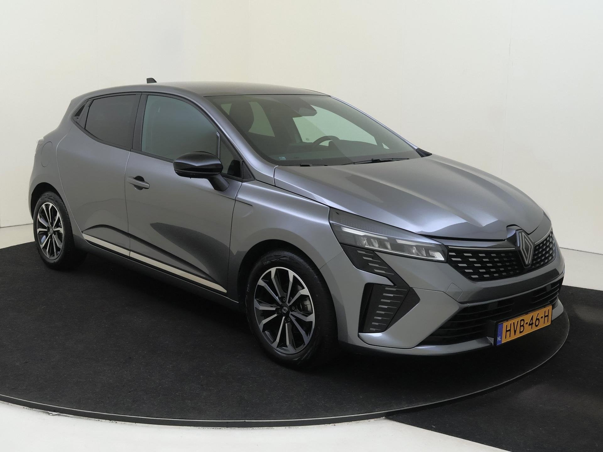 Renault Clio TCe 90 GPF techno | Navigatie | Achteruitrijcam, Gebruikt, Leder en Stof, Origineel Nederlands, 3 cilinders