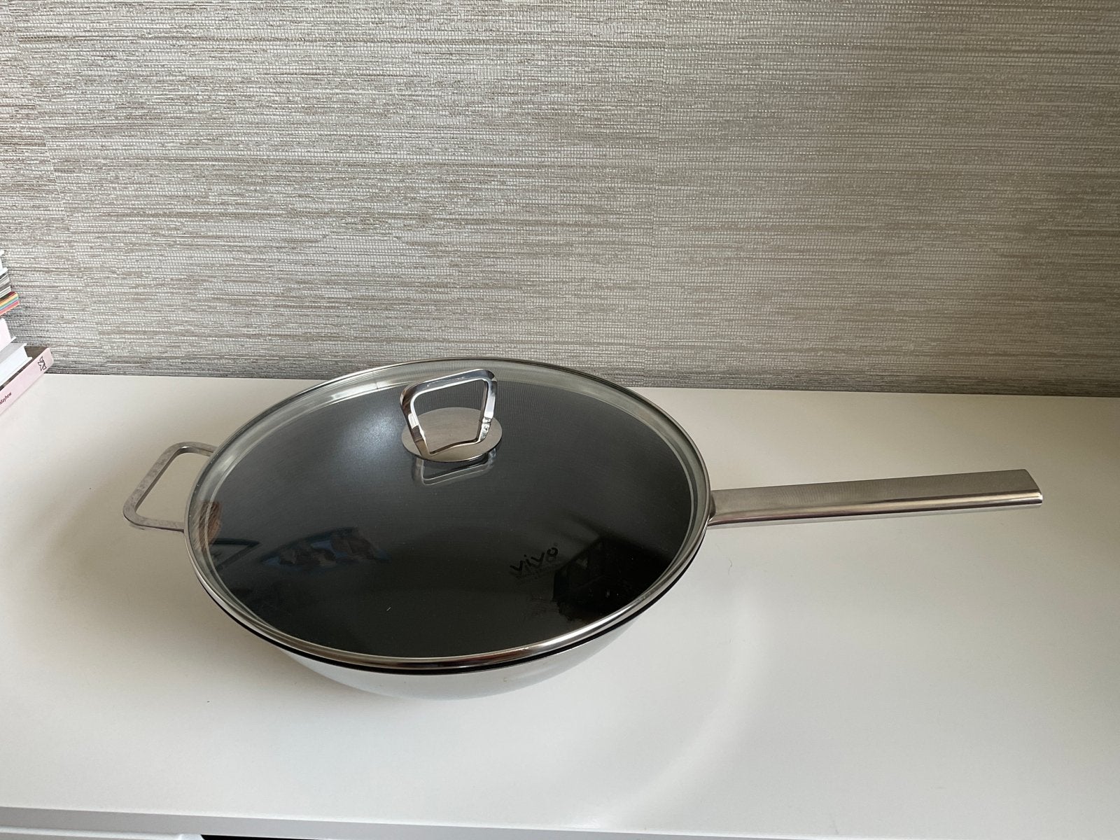 Vivo Wokpan met glazen deksel., Ophalen of Verzenden, Zo goed als nieuw, Wok