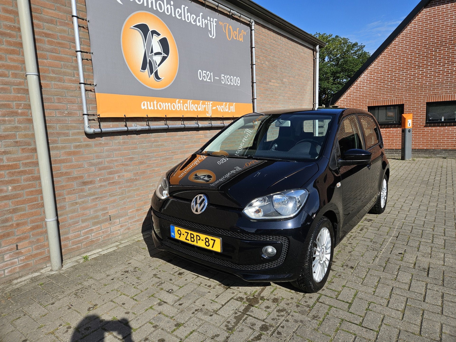 Volkswagen up! 1.0 high up! BlueMotion (bj 2014), Auto's, Volkswagen, Voorwielaandrijving, Euro 5, Stof, Gebruikt