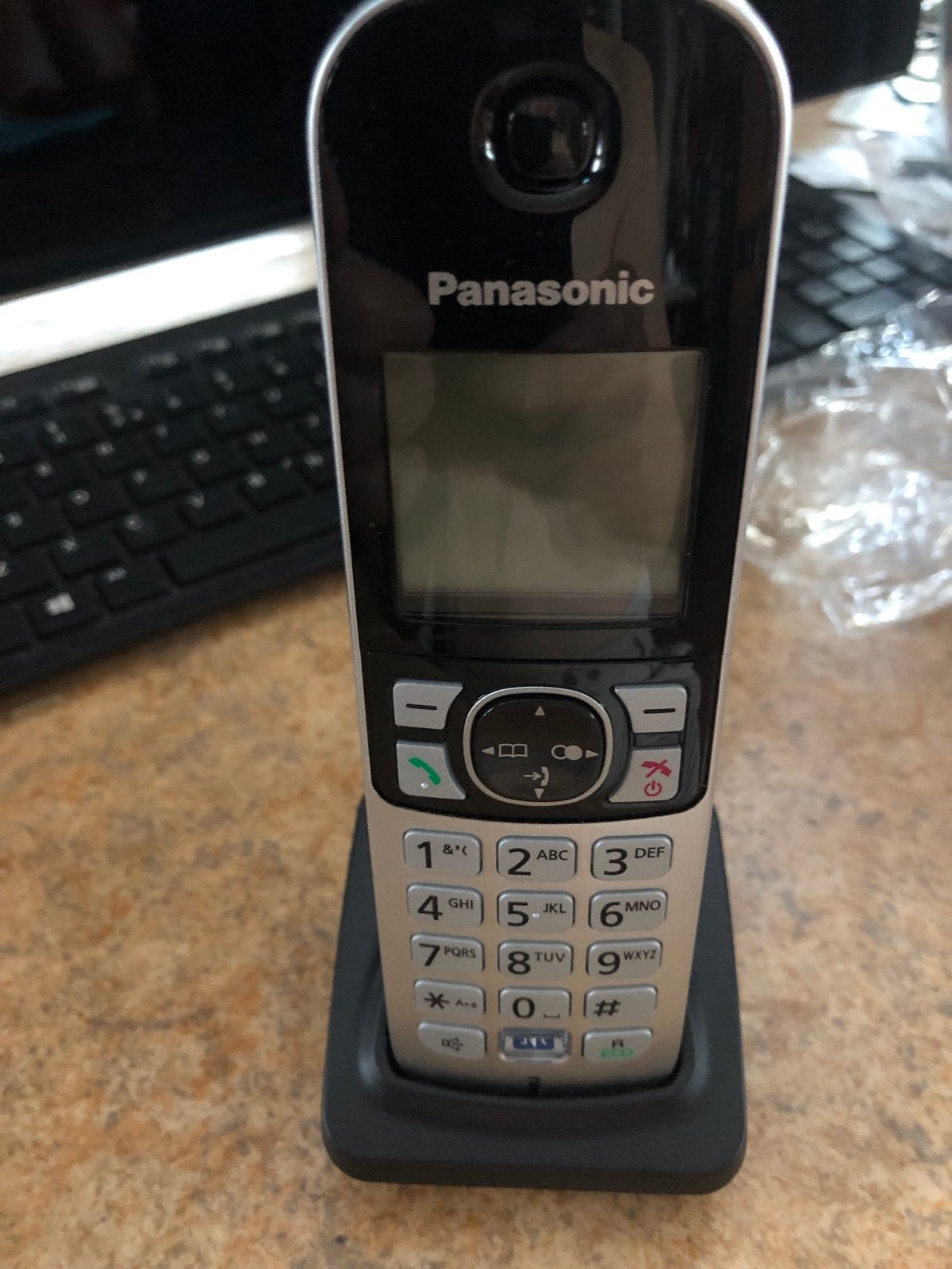 Panasonic KX-TG6822 DECT telefoon met antwoordapparaat, Ophalen of Verzenden, Zo goed als nieuw, 2 handsets, Stralingsarm