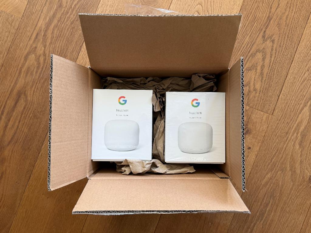 2x Google Nest Wifi Router –mesh wifi set– zeer nette staat, Ophalen of Verzenden, Gebruikt, Router, Google Nest