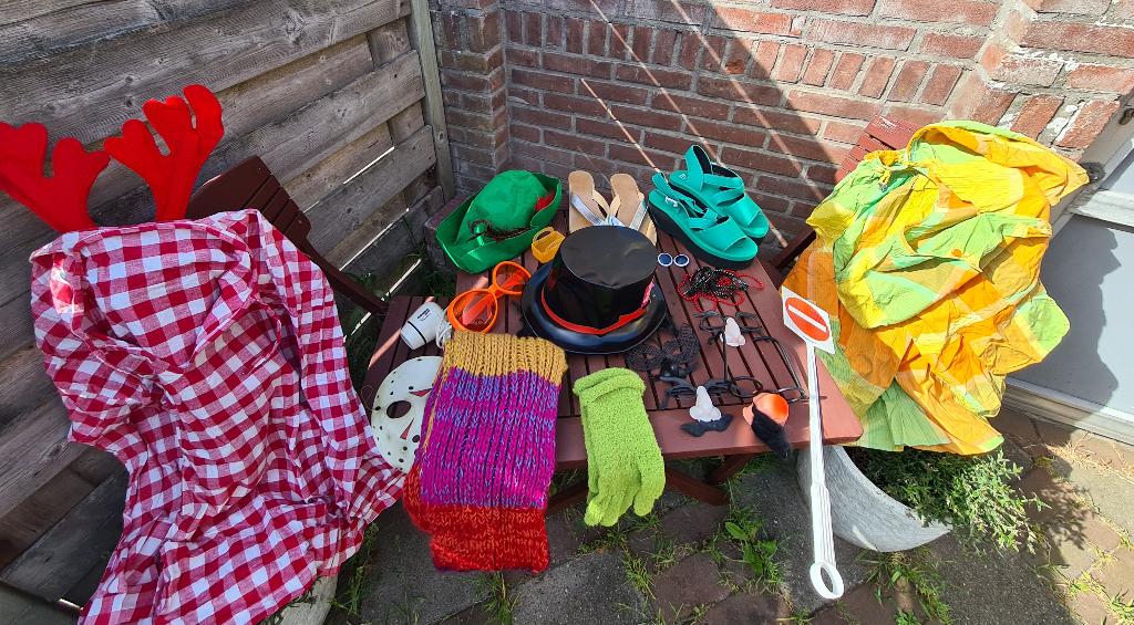 Verkleedkleding Gratis, Ophalen, Gebruikt