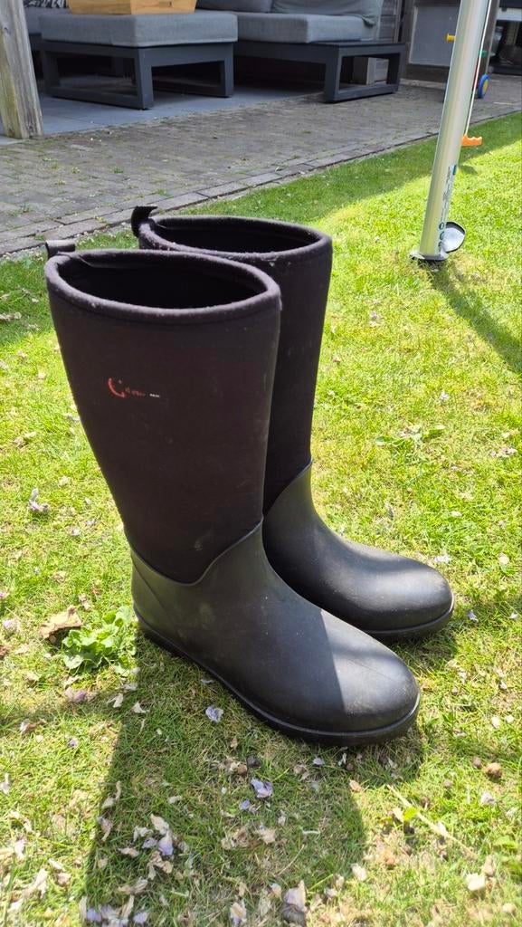 Covalliero Laarzen NeoLite Zwart

Maat 42, Ophalen of Verzenden, Gebruikt, Dressuur, Schoeisel