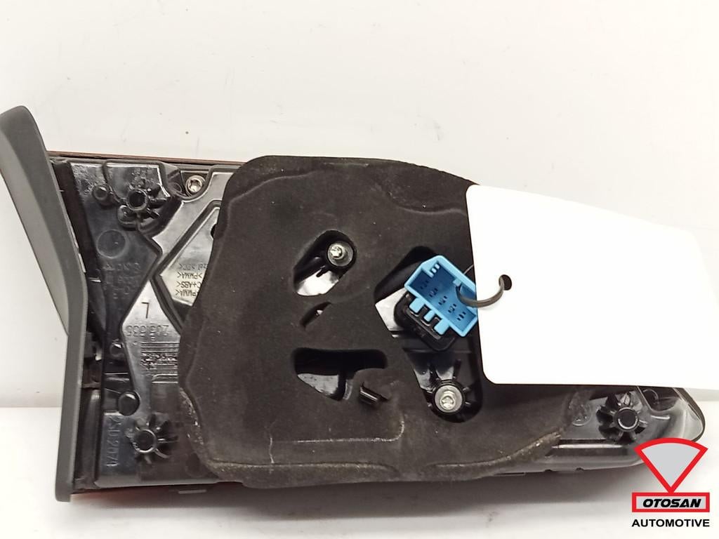 VW Tiguan 5NA LED Achterlicht Links Binnen 5NA945307D, Gebruikt, Volkswagen, Volkswagen AG, Berliner Ring 2
38440  Wolfsburg, DE