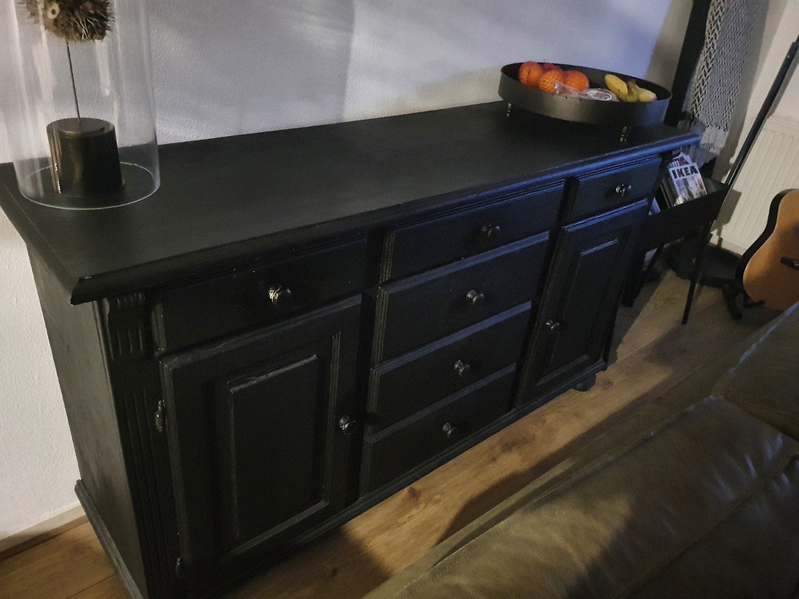 gratis ophalen: dressoir van hout , zwart geverfd, Ophalen, Gebruikt, Met deur(en), 150 tot 200 cm