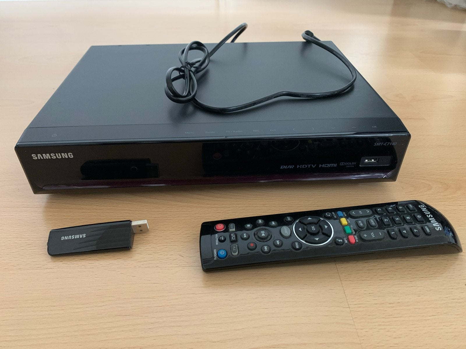 Samsung SMT-C7140 Harddiskrecorder met afstandsbediening, Ophalen of Verzenden, Zo goed als nieuw, Harddiskrecorder