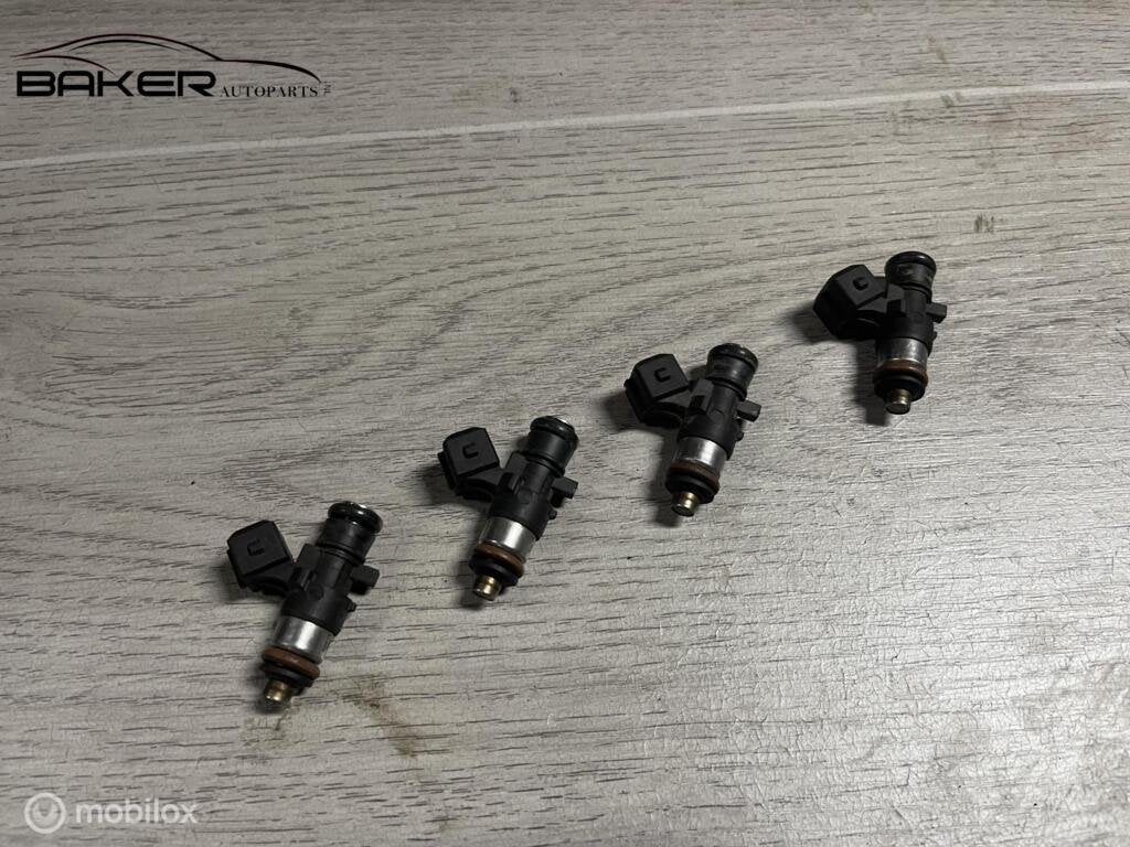 Injector Renault Twingo II 1.2 ('07-'14) 8200292590, Auto-onderdelen, Gebruikt, Renault, Ophalen of Verzenden, Renault