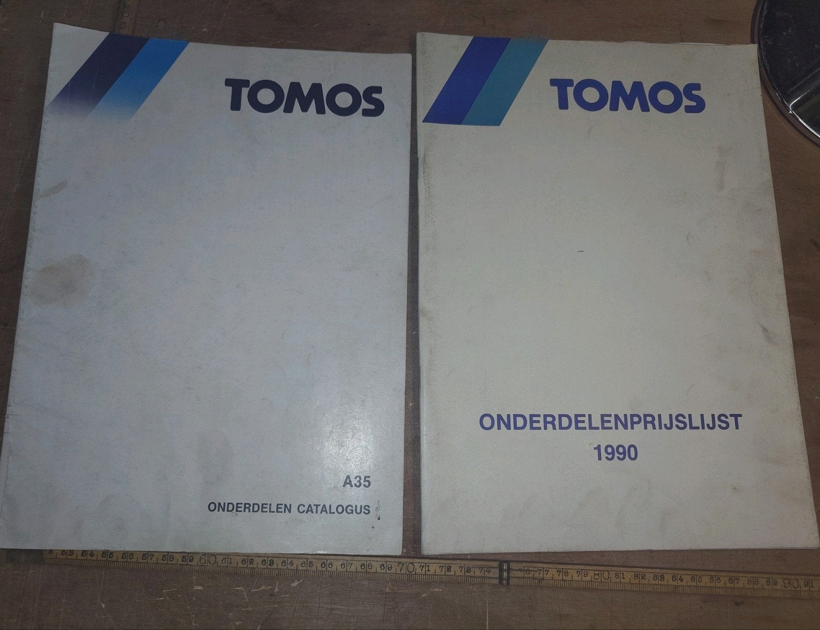 Tomos A35 onderdelen documentatie met prijsboek 1990, Fietsen en Brommers, Ophalen of Verzenden, Gebruikt