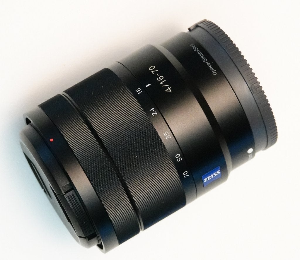 Sony E-mount zoomlens 16-70mm F4.0, Ophalen, Sony E-mount, Zonnekap, Sony