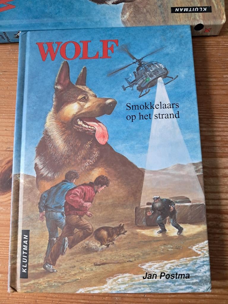 Wolf: smokkelaars op het strand hc, Boeken, Ophalen, Zo goed als nieuw, Jan Postma, Fictie