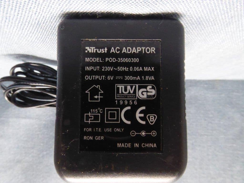 Trust AC adapter POD-35060300 Uitgang: 6V-300mA 1,8VA, Ophalen of Verzenden, Zo goed als nieuw