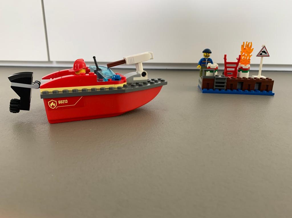 LEGO brandweer boot 60213, City, Lego, Ophalen of Verzenden, Zo goed als nieuw