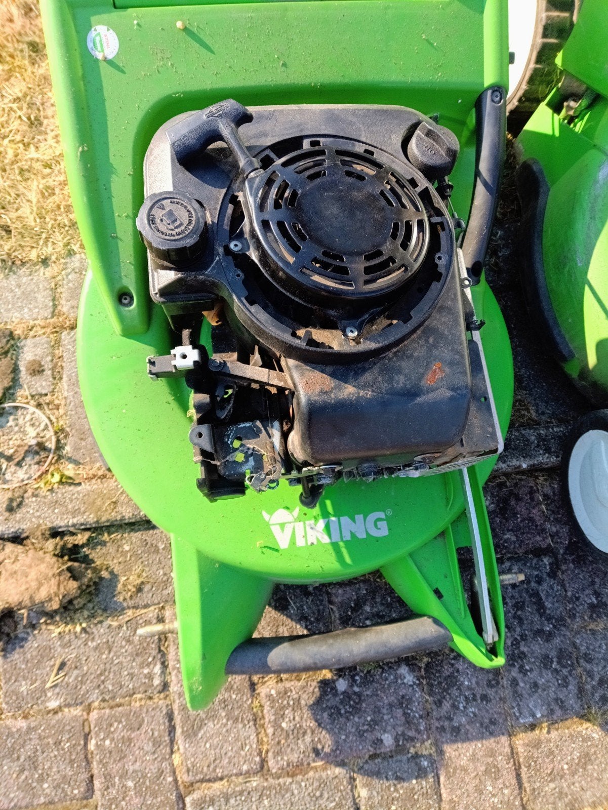 Partij van 3 Benzine Grasmaaiers - opknappers/onderdelen, Ophalen, Gebruikt, Benzine-grasmaaier, Viking