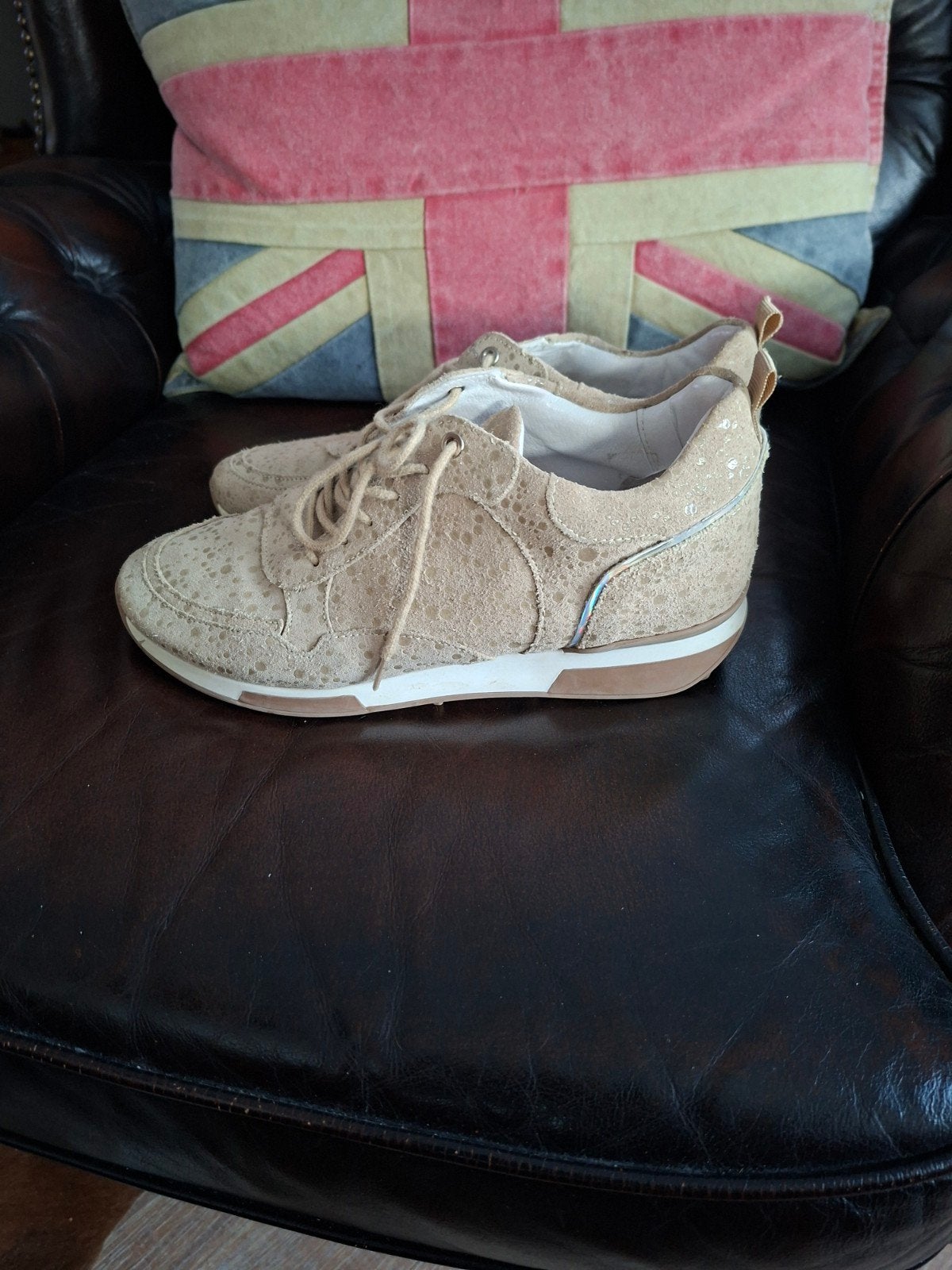 🧩 Manfield dames sneakers maat 38, Beige, Ophalen of Verzenden, Sneakers of Gympen, Manfield