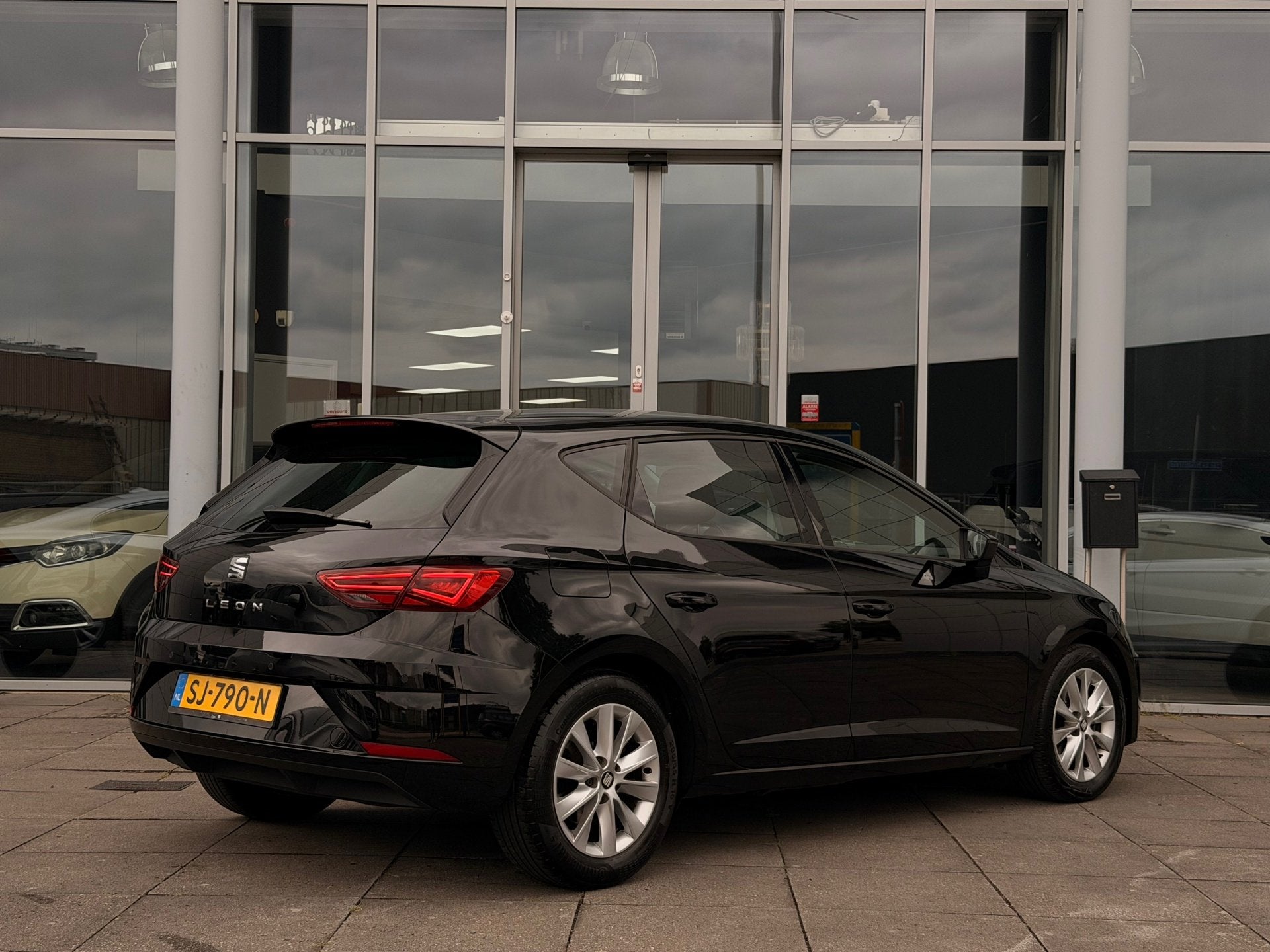 SEAT León