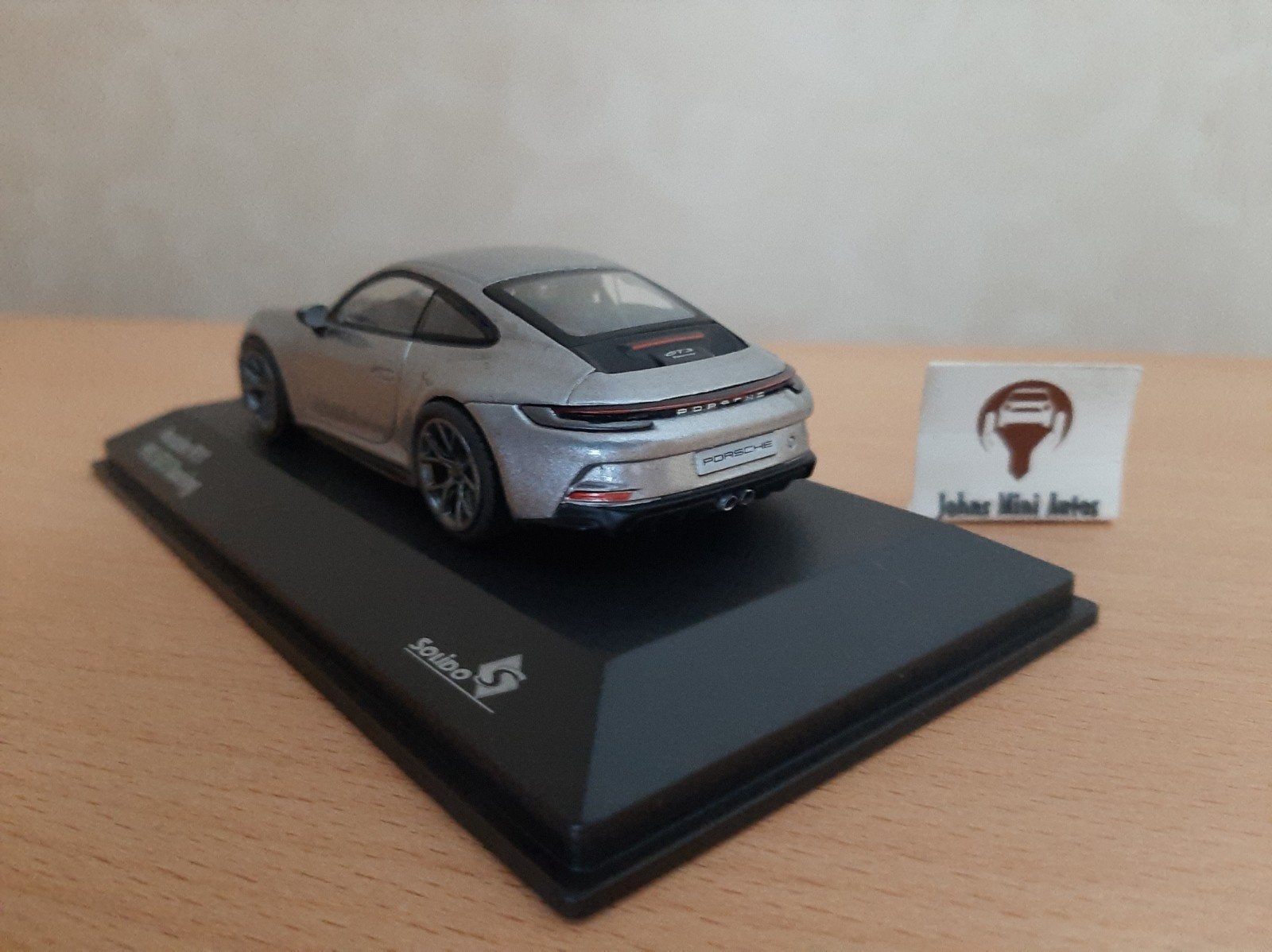 Porsche 911 (992) GT3 Touring 2023 Zilvergrijs - Solido 1:43, Solido, Auto, Solido, Nieuw
