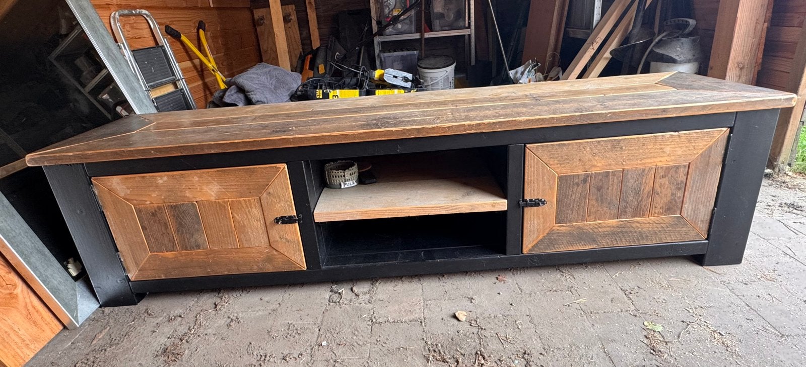 Steigerhouten tv meubel, Ophalen, 150 tot 200 cm, Zo goed als nieuw, Minder dan 100 cm