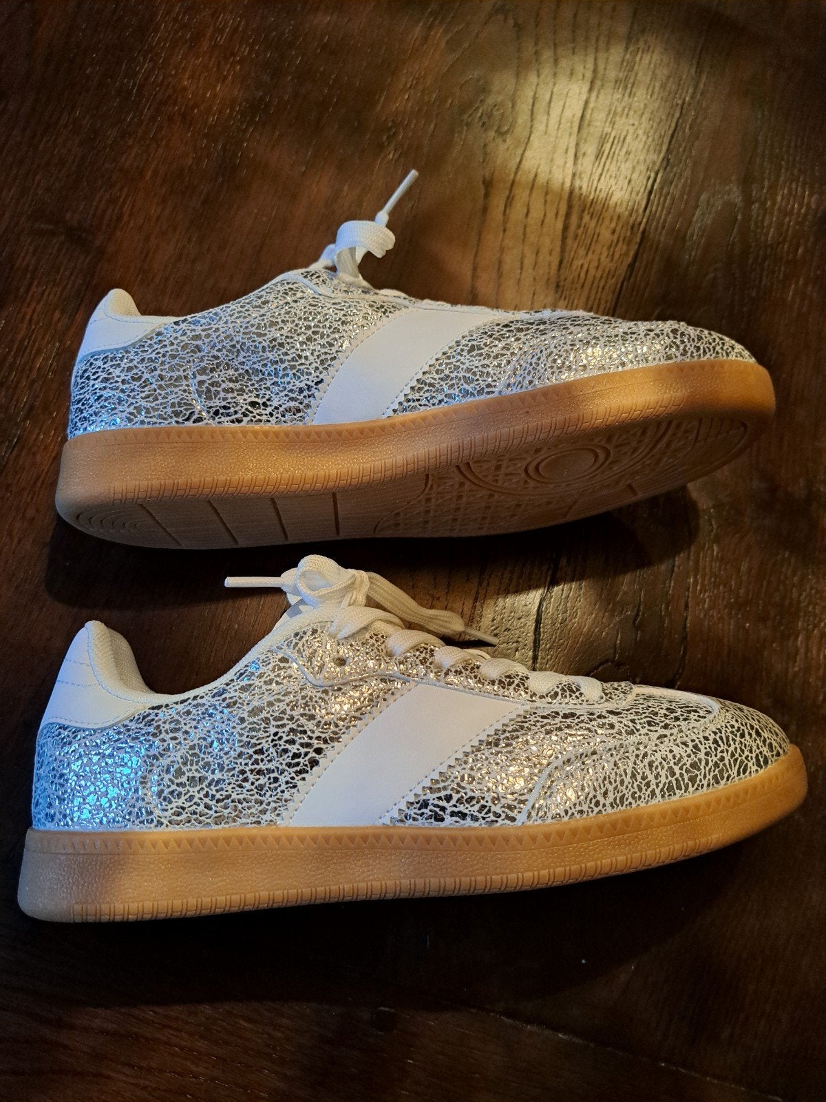 DAMES SNEAKERS NIEUW MAAT 37 KLEUR ZILVER CRAQUELE, Ophalen of Verzenden, Nieuw, Overige kleuren, Sneakers of Gympen