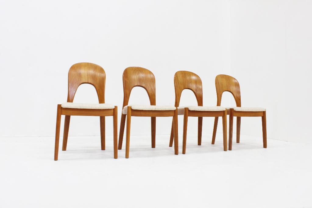 Vintage Deense eetkamer stoelen Niels Koefoed massief teak, Vintage, design, Bruin, Ophalen of Verzenden, Zo goed als nieuw