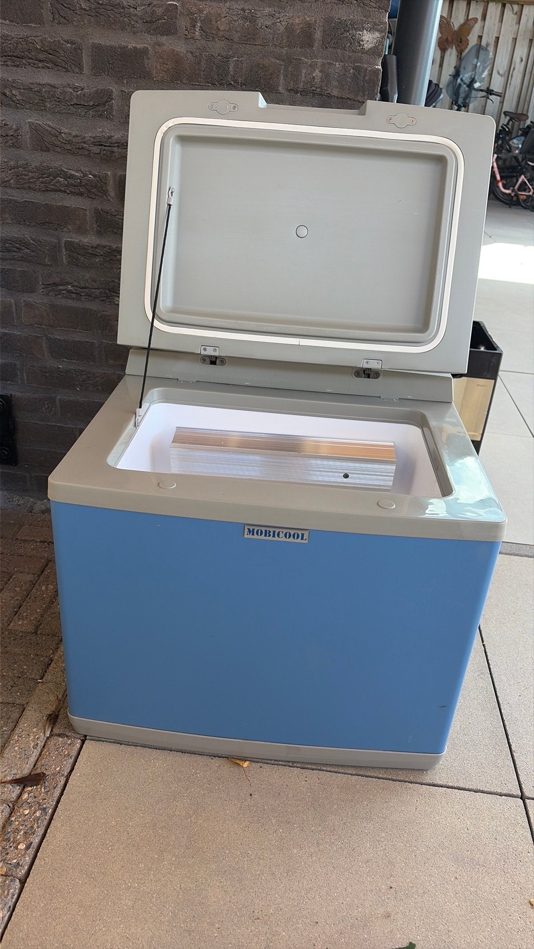 Nette mobicool koelbox, Ophalen, Zo goed als nieuw, Elektrisch