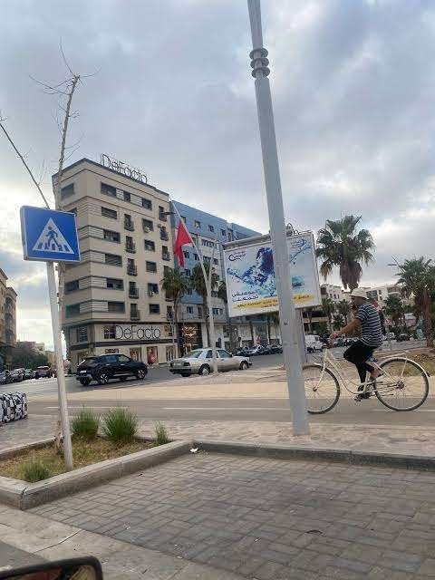 Te huur Kantoorpanden Marokko Nador boven LC Waikiki.