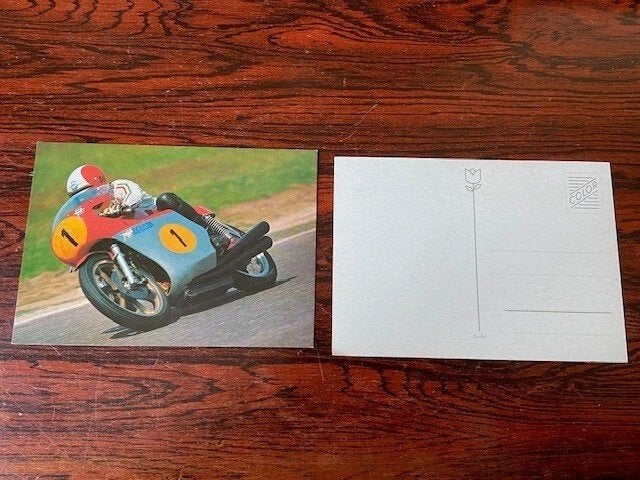 MV Agusta racing legend Giacomo Agostini post card NEW, Ophalen of Verzenden, Nieuw, Motoren