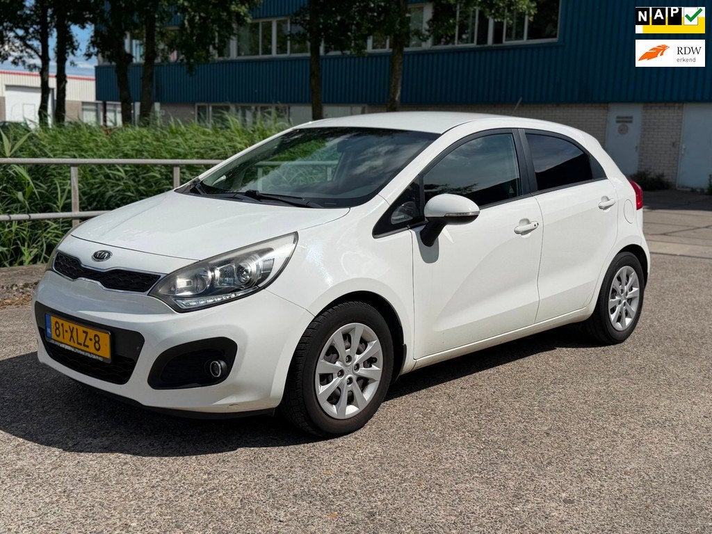 Kia Rio 1.2 CVVT Super Pack 5DRS Clima! PDC! LED! Keyless 1, Euro 5, 4 cilinders, Wit, Origineel Nederlands