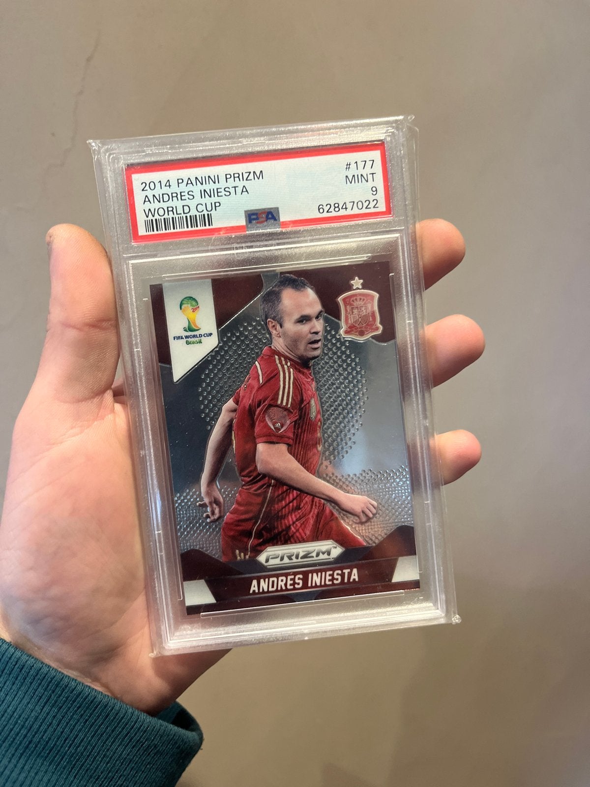 Andres Iniesta 2014 Panini Prizm World Cup PSA 9, Ophalen of Verzenden, Zo goed als nieuw, Buitenlandse clubs, Spelerskaart