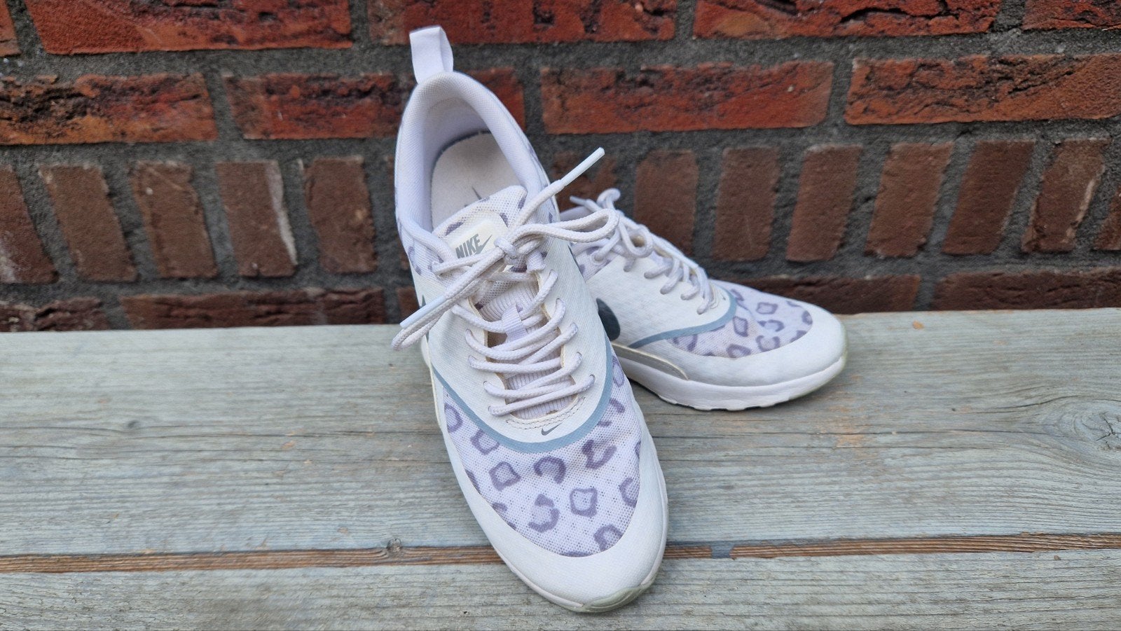 36,5 Nike Air Max Thea sneakers panterprint, Ophalen, Meisje, Sportschoenen