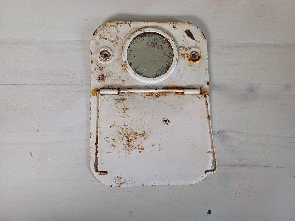 Antieke / vintage toiletrolhouder met spiegeltje, Ophalen of Verzenden