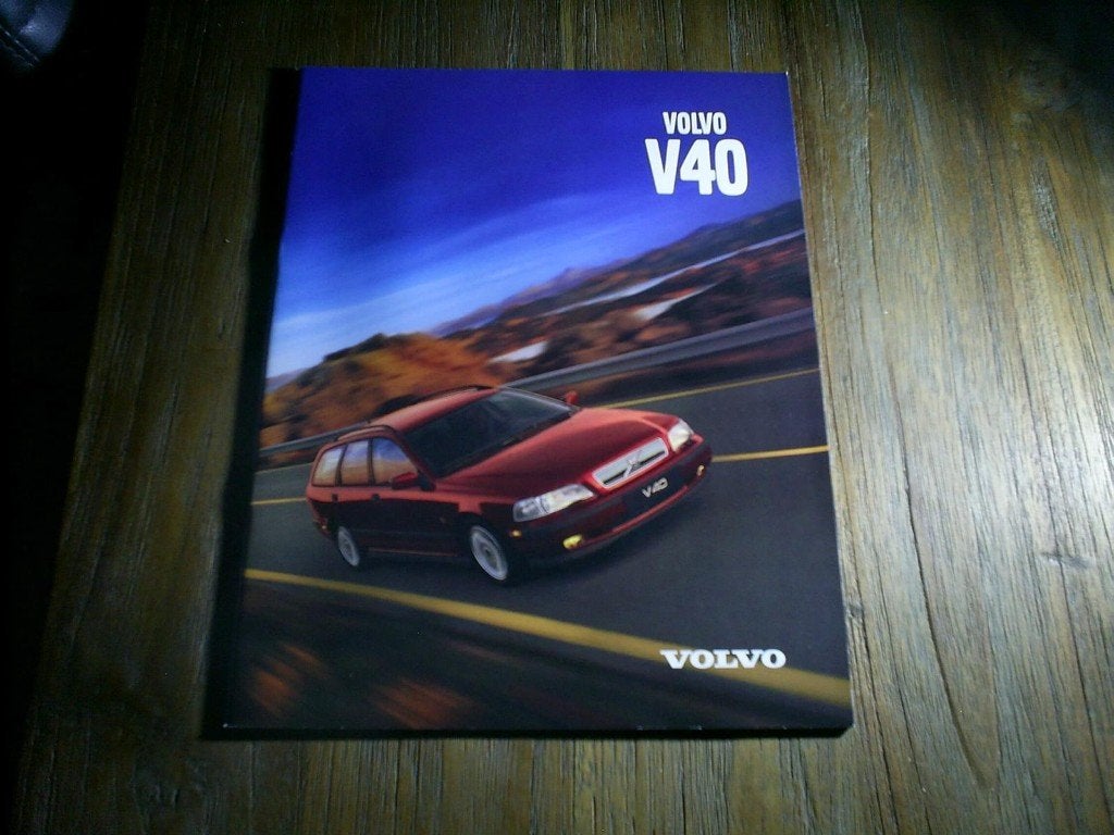 Volvo V 40 [ 1999 ] 44 pag., Verzenden, Zo goed als nieuw, Volvo