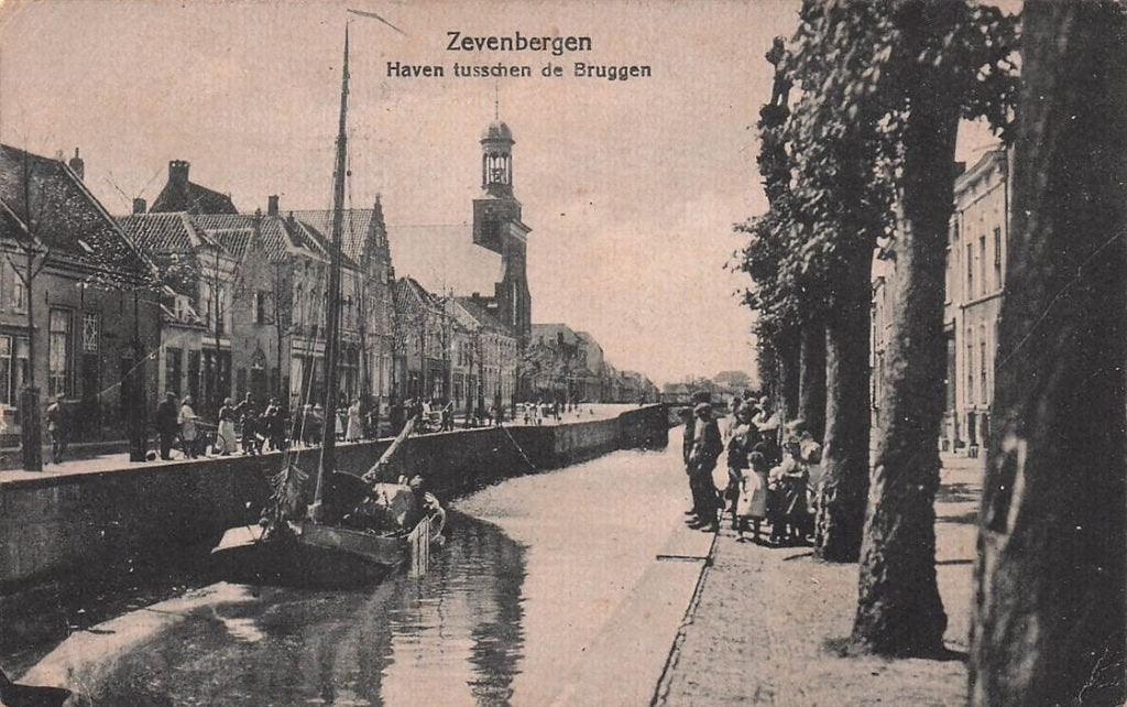 703-158-011 Zevenbergen Haven tusschen de Bruggen, Ophalen of Verzenden, Voor 1920, Noord-Brabant