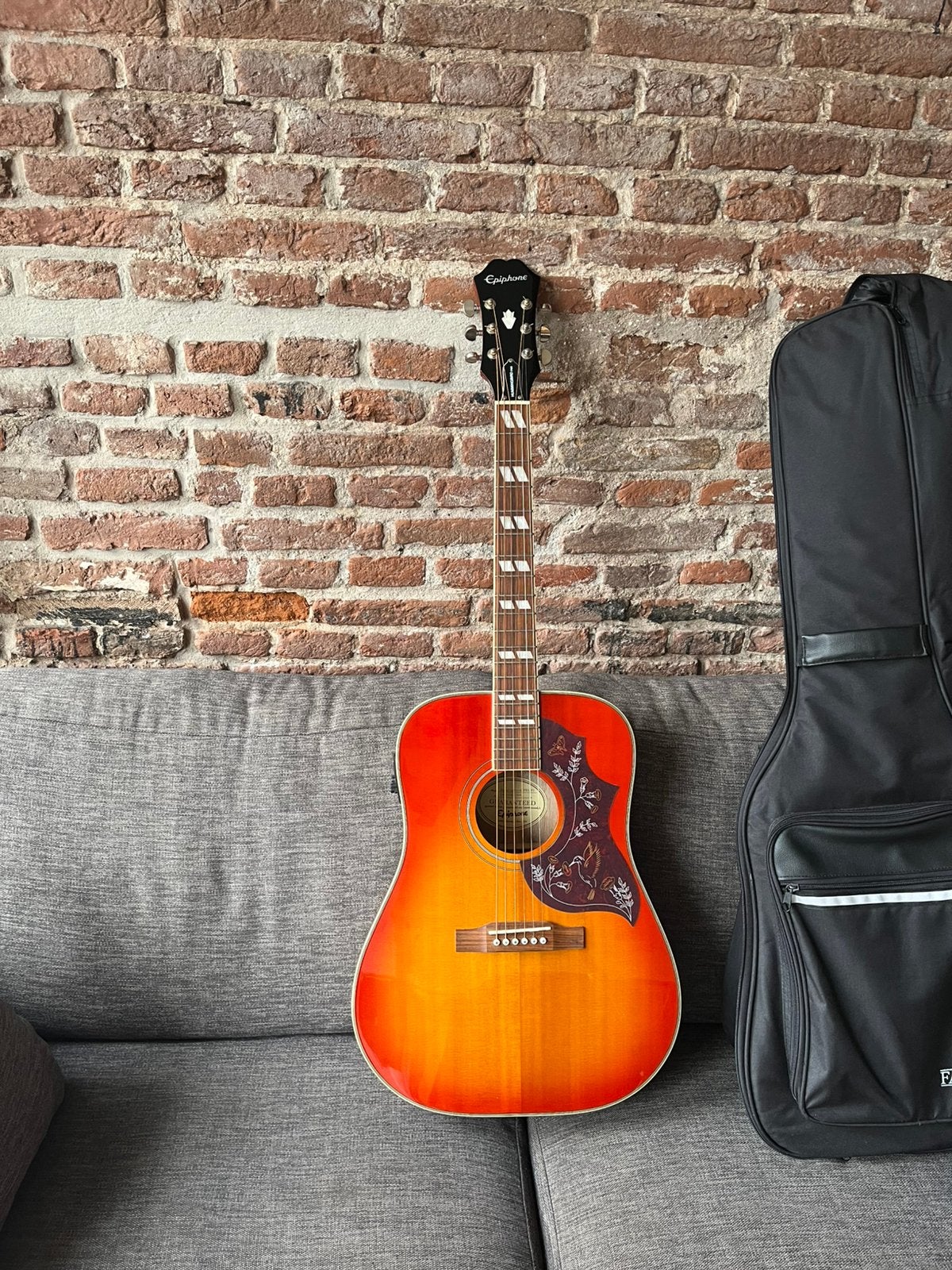 Epiphone Hummingbird PRO/FC – Faded Cherry  + Gig Bag, Muziek en Instrumenten, Ophalen, Zo goed als nieuw, Western- of Steelstringgitaar