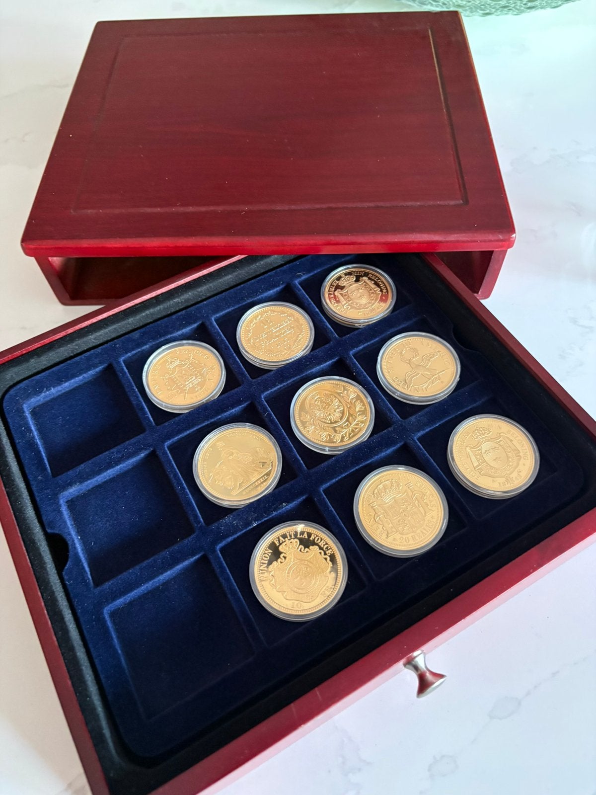 9 replica goud vergulde historische munten. Nieuwstaat., Ophalen of Verzenden, Buitenland, Munten