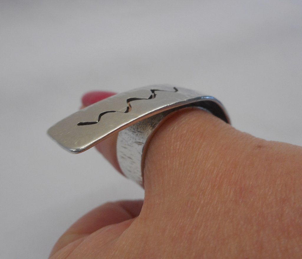 Zilveren aparte verstelbare modernist ring nr.475, Sieraden, Tassen en Uiterlijk, Ringen, 18 tot 19, Verzenden, Zo goed als nieuw