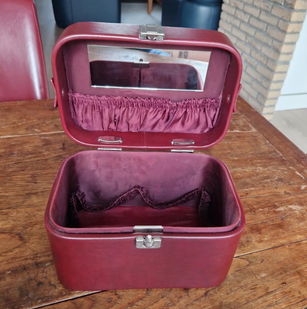 Vintage beauty case, Ophalen of Verzenden, Zo goed als nieuw, Rood
