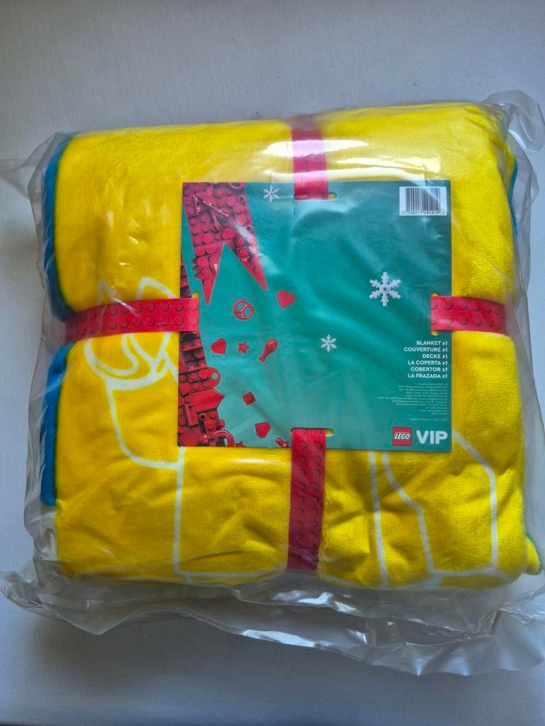 Nieuwe Lego fleece deken - VIP, Ophalen of Verzenden, Nieuw, Eenpersoons, Deken of Dekbed