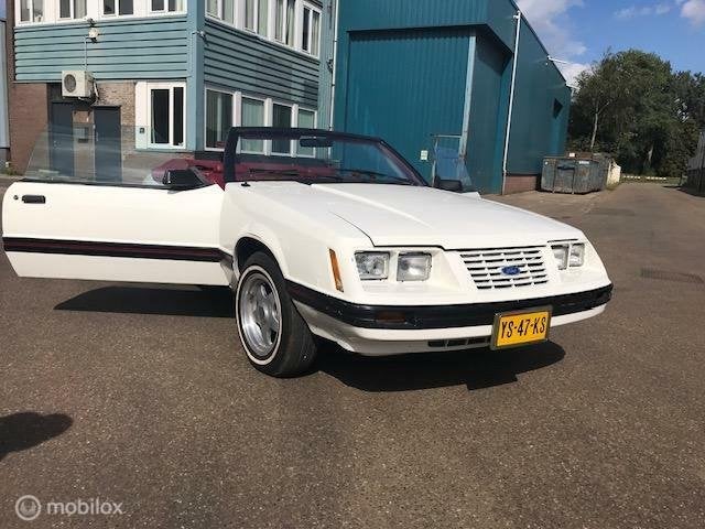 Ford Mustang Cabrio Mustang GLX Cabrio, Auto's, Gebruikt, 4 stoelen, Wit, Leder