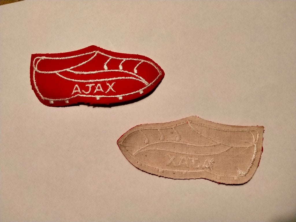 Ajax Amsterdam schoen vintage kleding patch embleem logo, Verzamelen, Ophalen of Verzenden, Zo goed als nieuw, Ajax, Overige typen