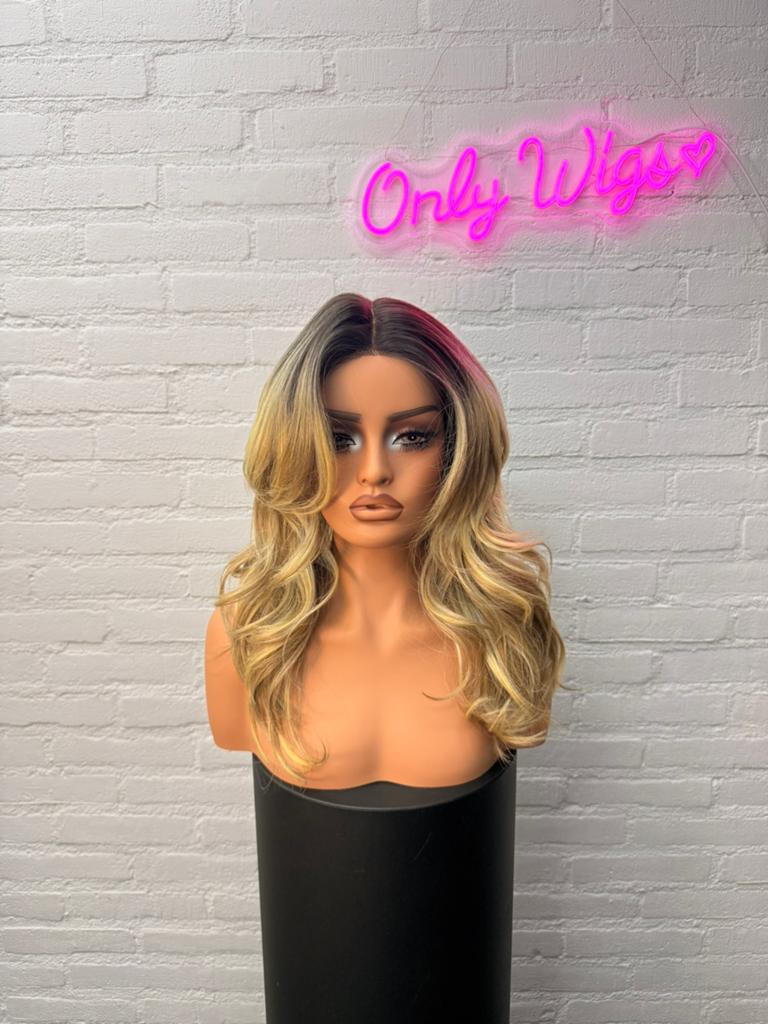 Pruik/wig, Sieraden, Tassen en Uiterlijk, Uiterlijk | Haarverzorging, Ophalen of Verzenden, Nieuw, Pruik of Haarverlenging