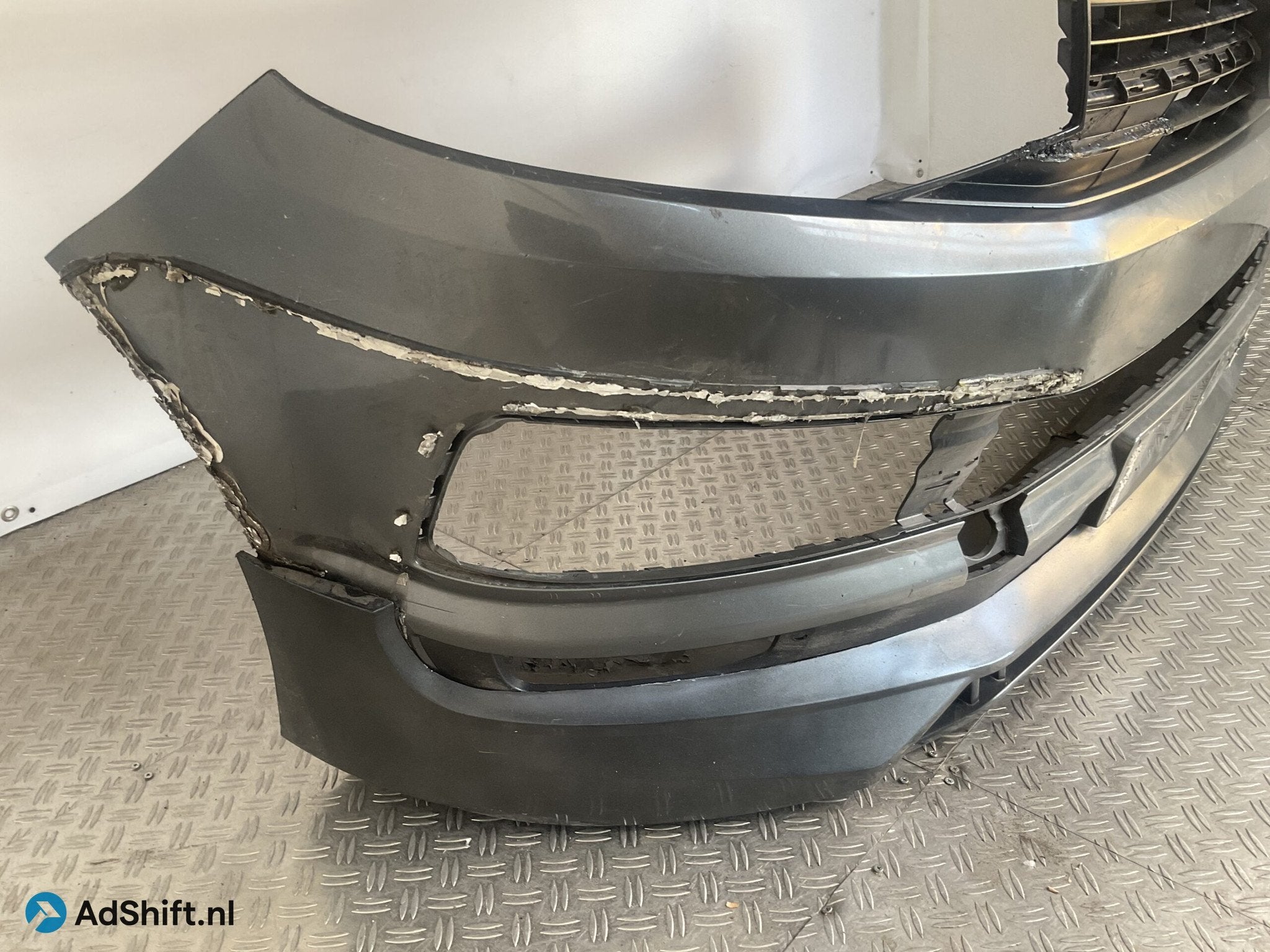 Bumper Volkswagen Transporter T6 SPORT 7E5807221D Voorbumper, Bumper