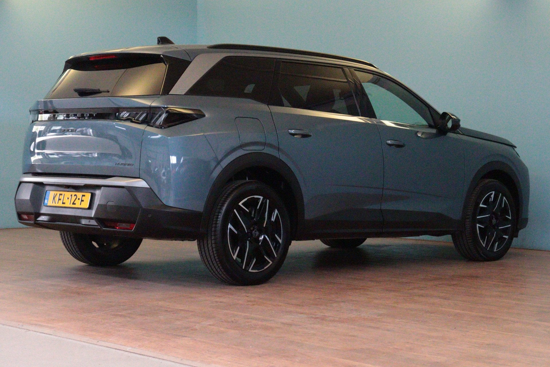 Peugeot 5008 1.2 Hybrid 145pk Allure Automaat | 7 PERS | APP, Gebruikt, 1199 cc, 7 stoelen, Bedrijf