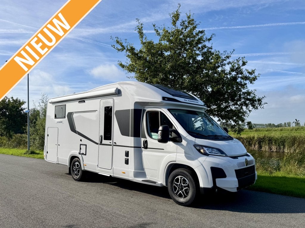 Adria Matrix 670 SL - 2027 Model, Automaat, Ringverwarming, Fiat, 7 tot 8 meter