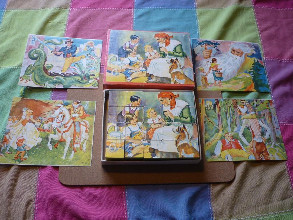 Leuke antieke blokkendoos met houten blokpuzzels goede staat, Antiek en Kunst, Antiek | Speelgoed, Ophalen of Verzenden