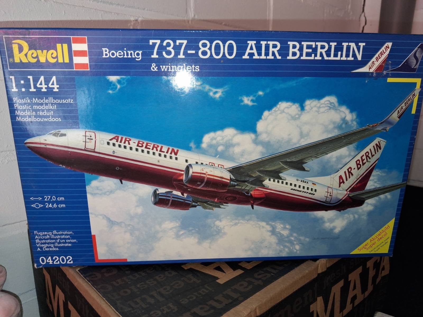 2 Revell bouwdozen, 1:144 tot 1:200, Revell, Nieuw, Ophalen of Verzenden