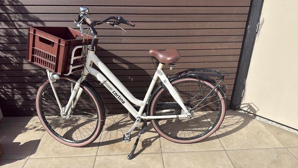 Cortina crush dames transportfiets, Gebruikt, Versnellingen, 56 cm of meer, Ophalen
